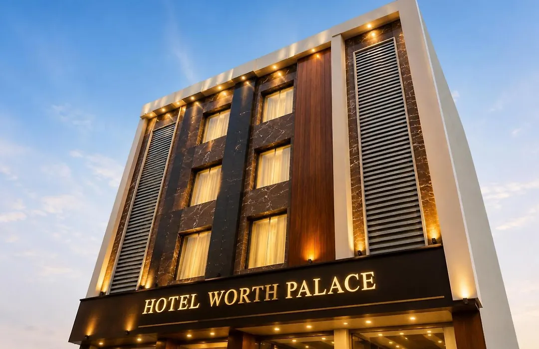 Hotel Worth - New Delhi Railway Station & Connaught Place City Centre-1