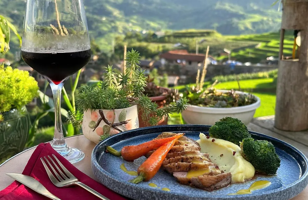 Sapa Rosie House & Spa - Mountain Retreat-1