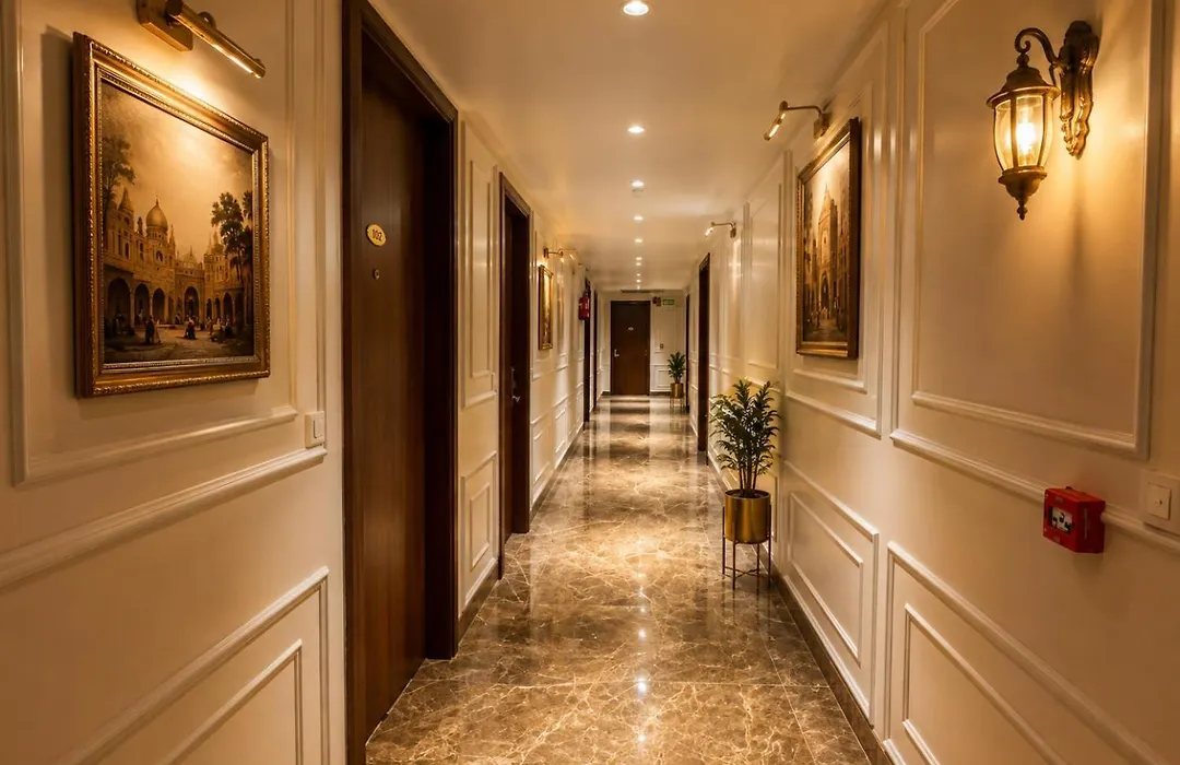 Hotel Ip Royal By Qotel-1