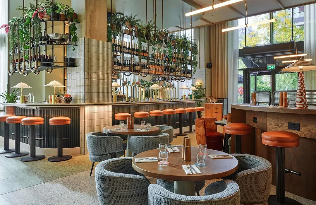 Tribe London Canary Wharf-1