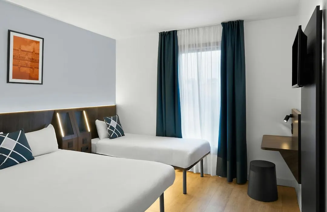 Four Points Flex By Sheraton Madrid Atocha-1