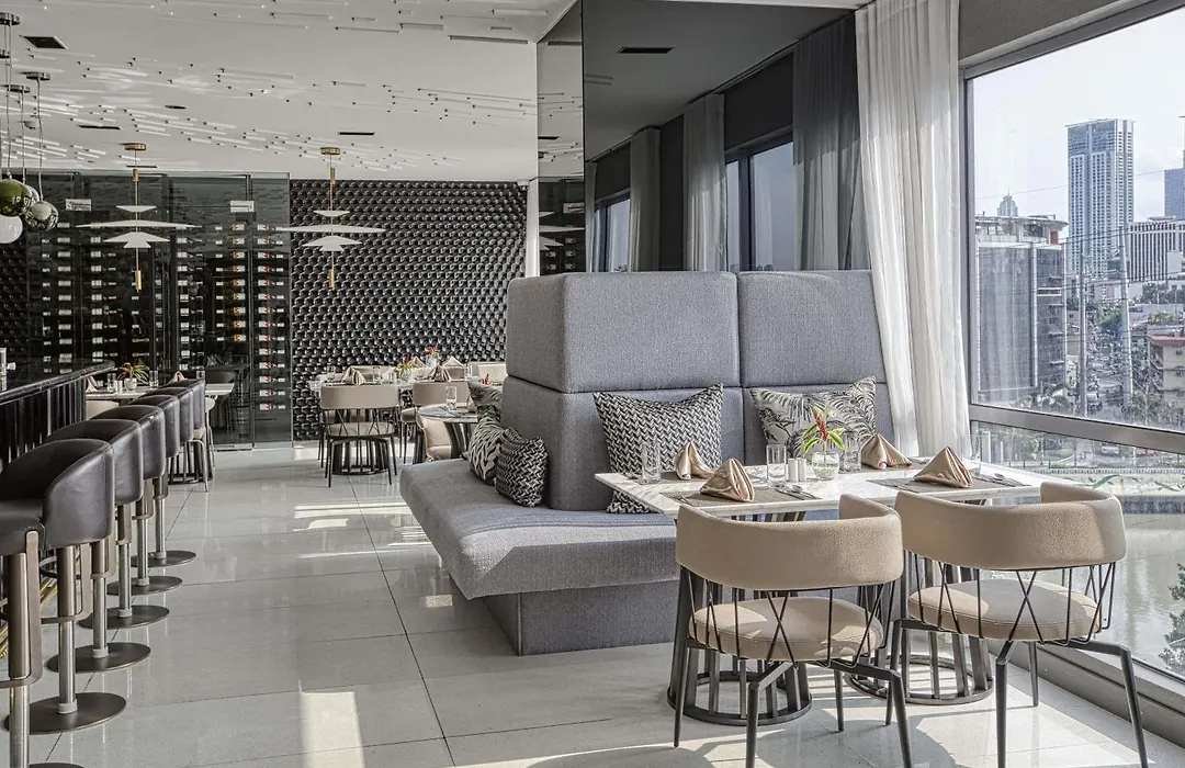 Novotel Suites Manila At Acqua-1