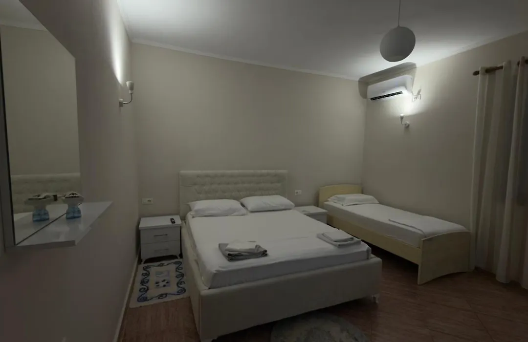 Mateo Villa Vlore-1