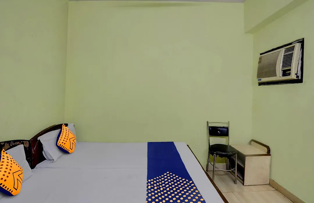 Spot On 81542 Hotel Aryavart-1