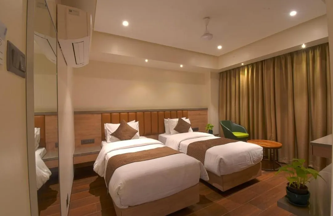 Hotel Season 4 -3-Star Hotel-1