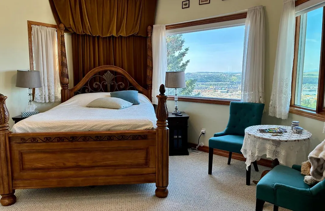 Rocky Mountain View Bed & Breakfast-1