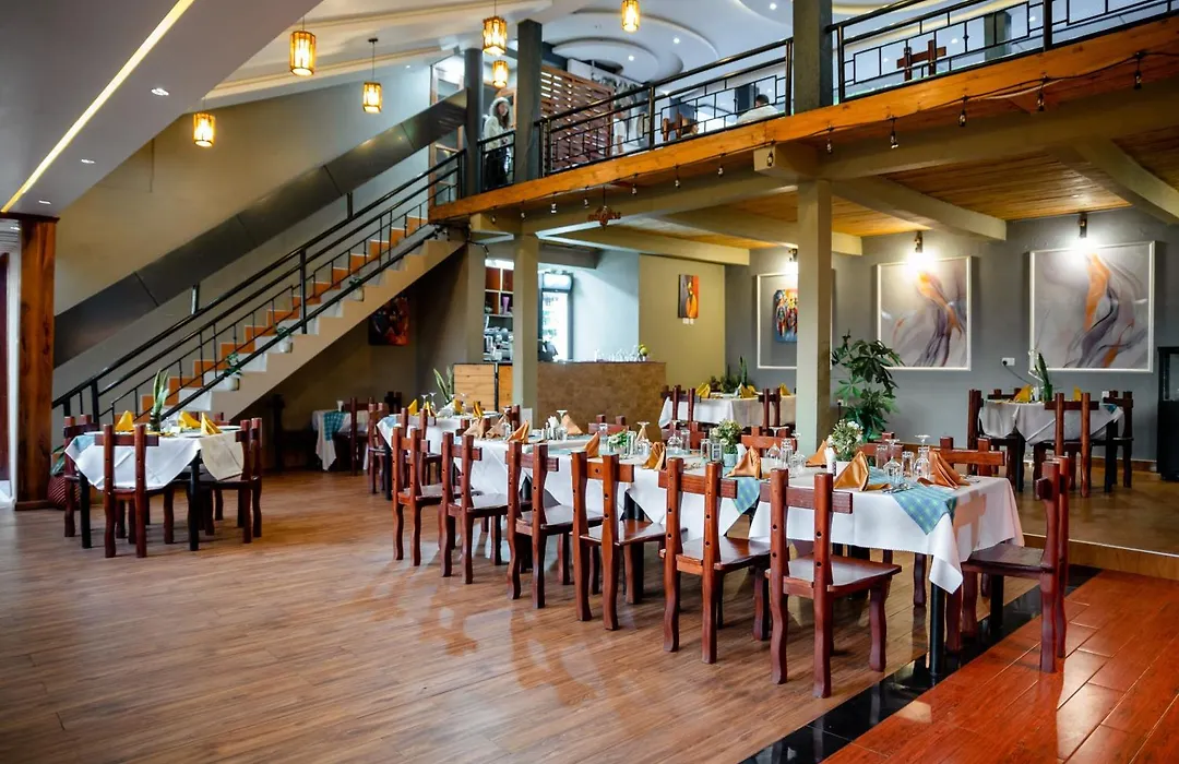 Greenside Hotel-1