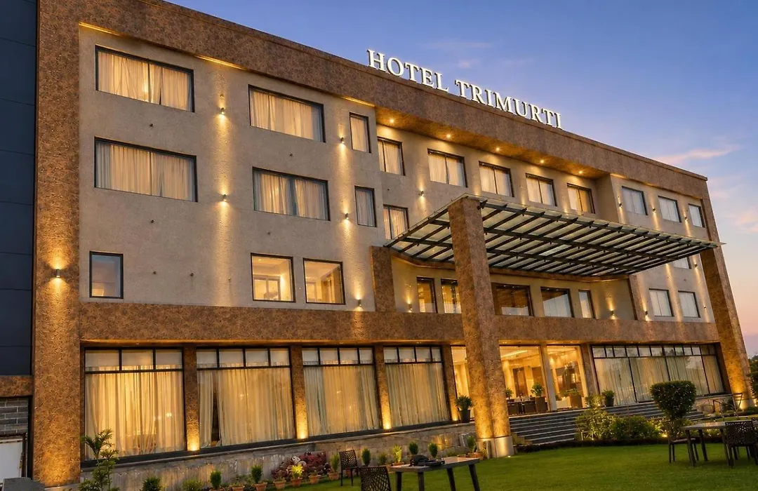 Hotel Trimurti-1