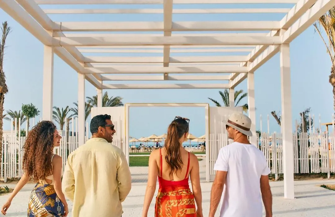 Azur One Eleven Hotel Alamein-1