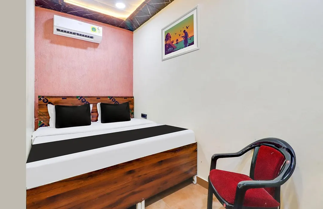 Hotel O Krishna Priya-1