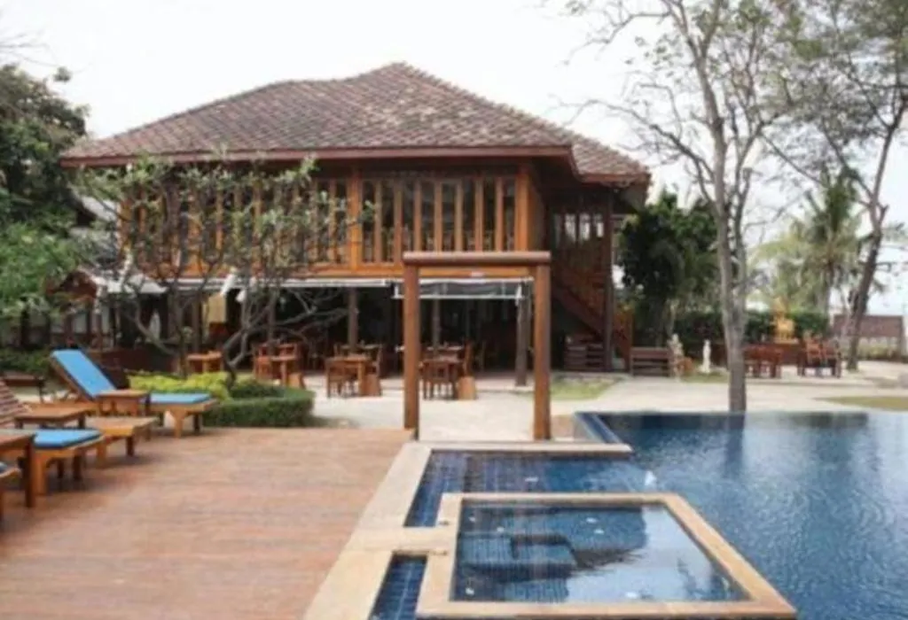 Baan Talay Dao Resort-1