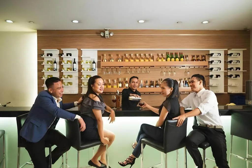 Vista Hotel Cubao-1
