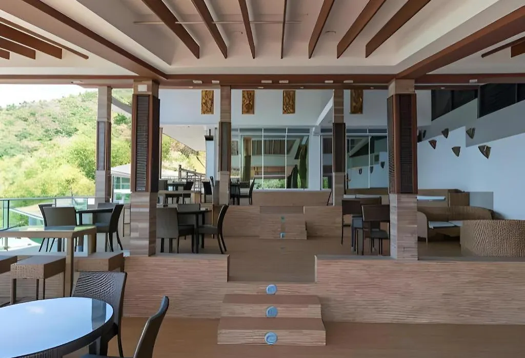 Anilao Awari Bay Resort-1