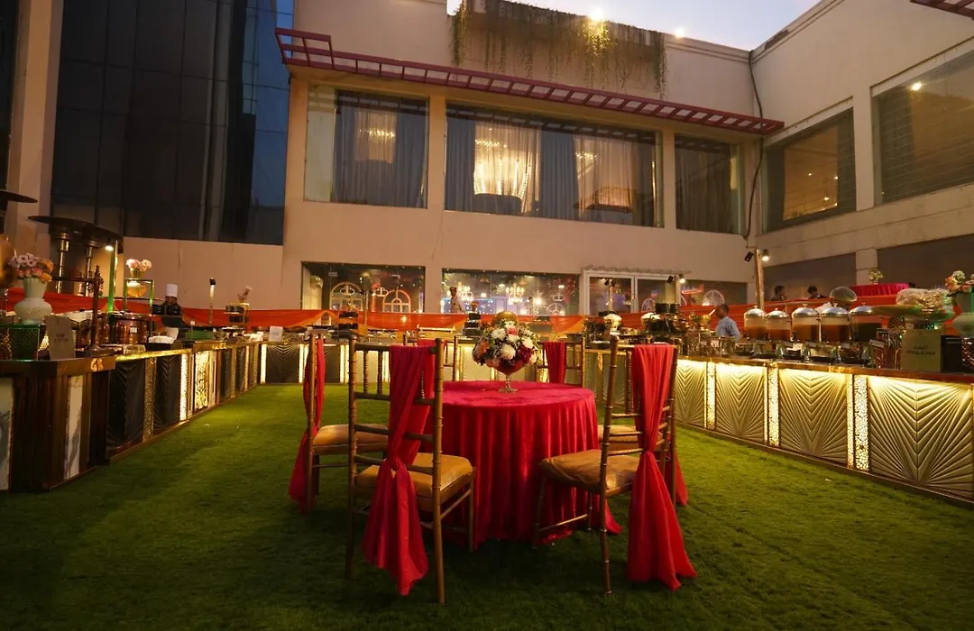 Bel-La Monde Hotel Nh8 At 6Km From Igi Airport Delhi-1