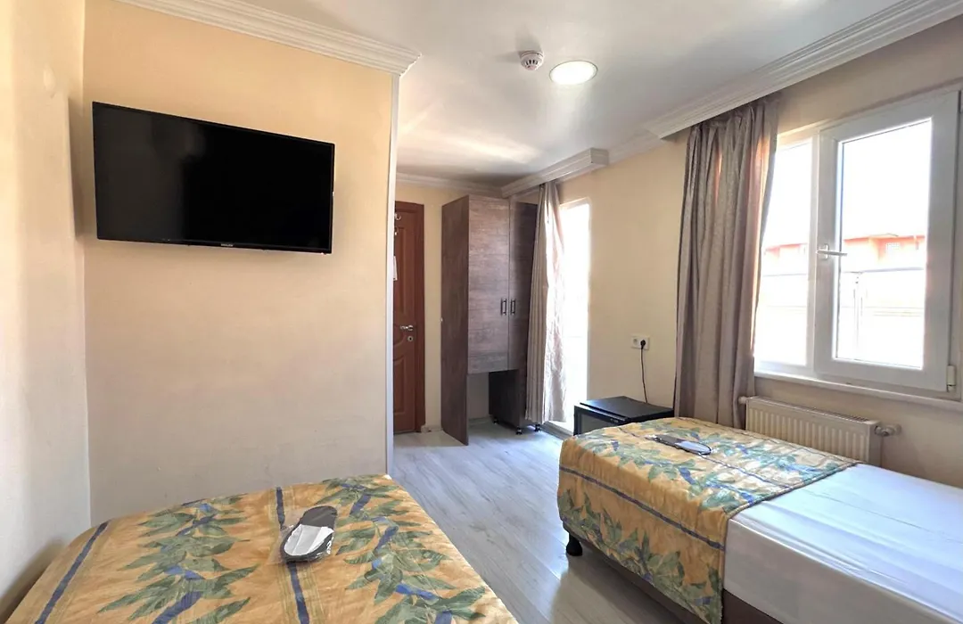 Hotel Visa-1