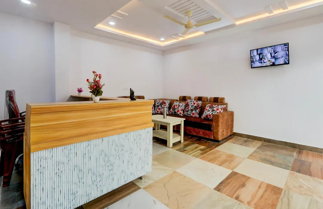 Hotel O Living Tree In-1
