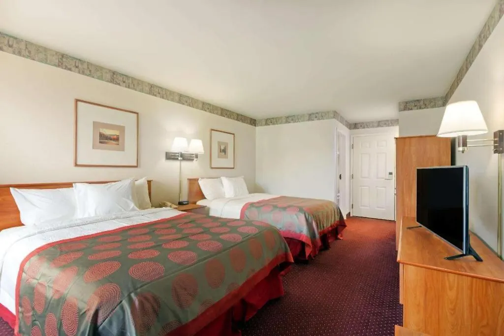 Ramada By Wyndham Seatac Airport North-1