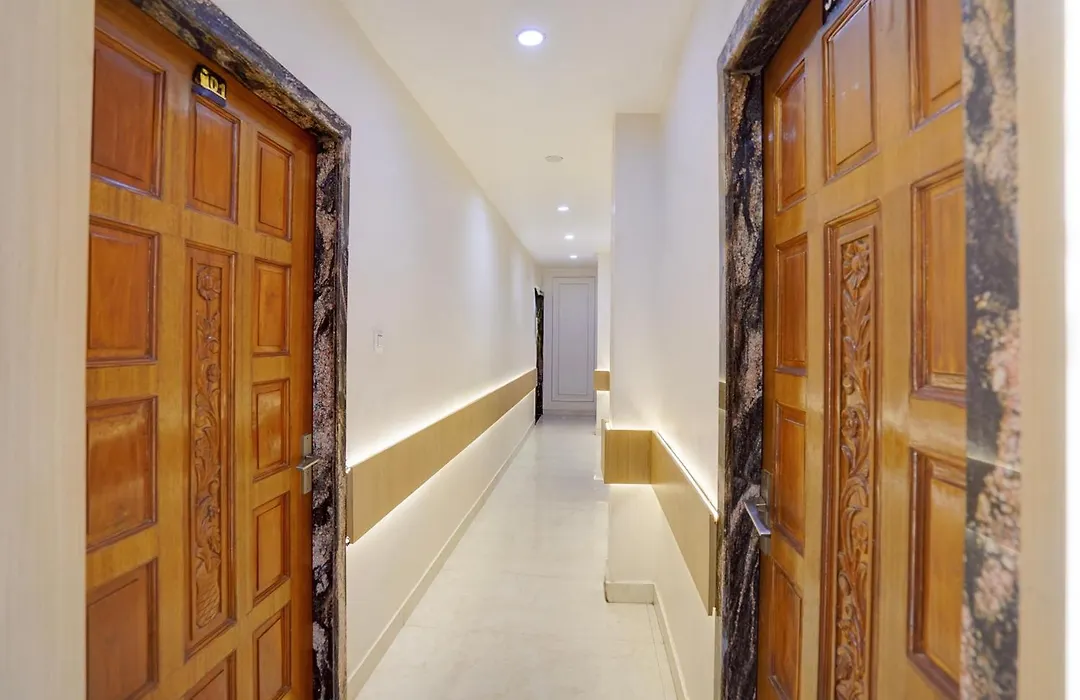 Hotel O By Oyo S R Galaxy-1