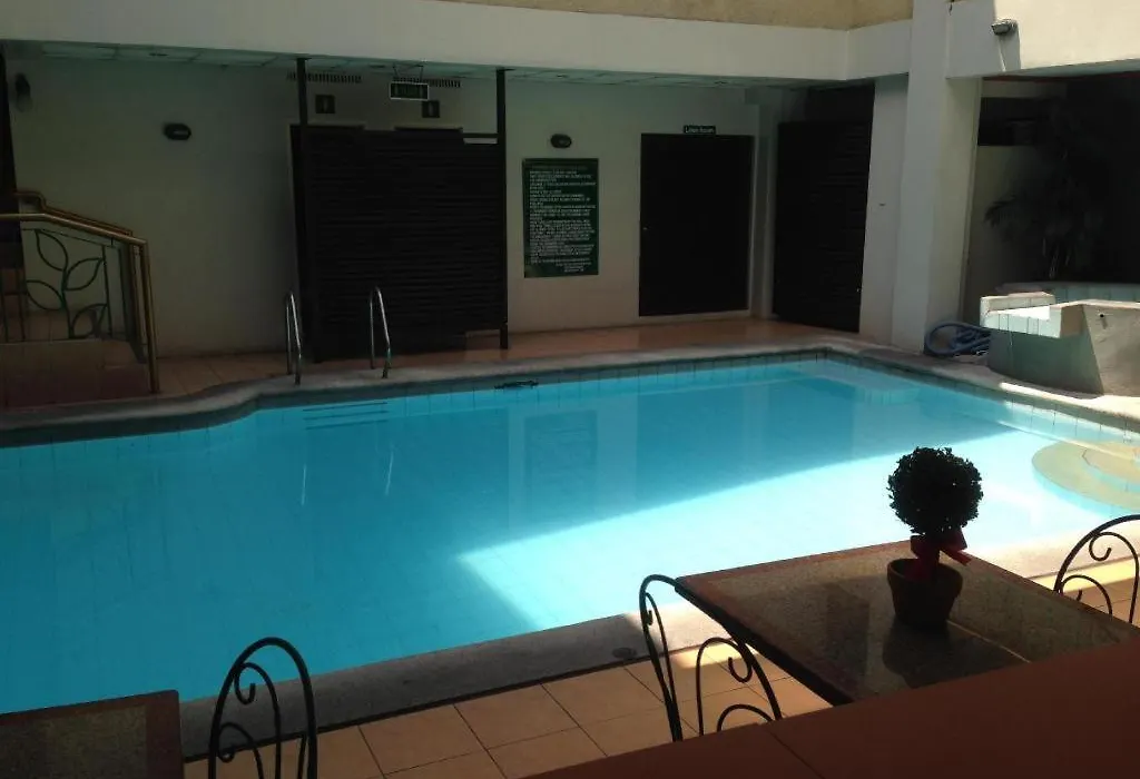 Dm Residente Hotel-1