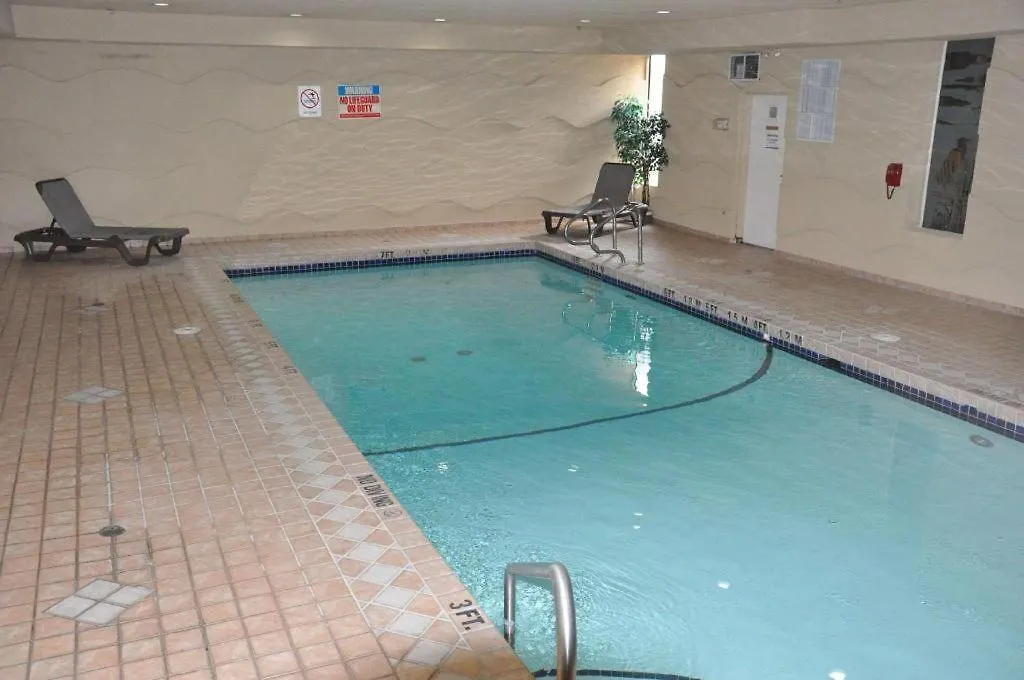 Ramada By Wyndham Abbotsford-1