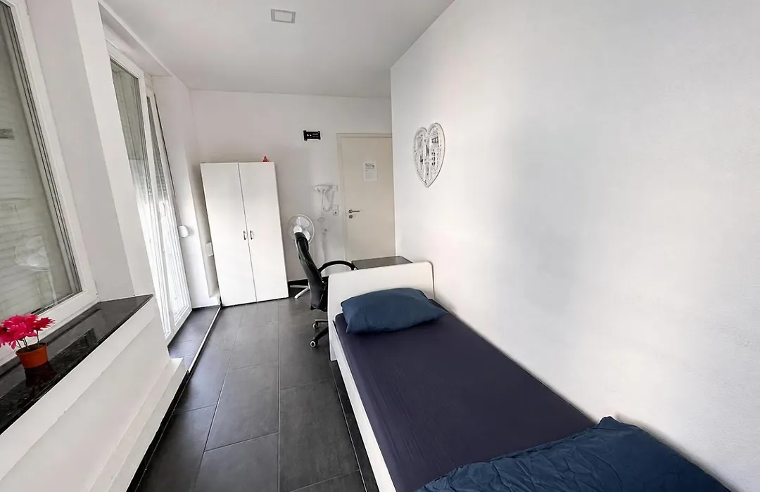 Eva Zimmer Zentral Günstig-1
