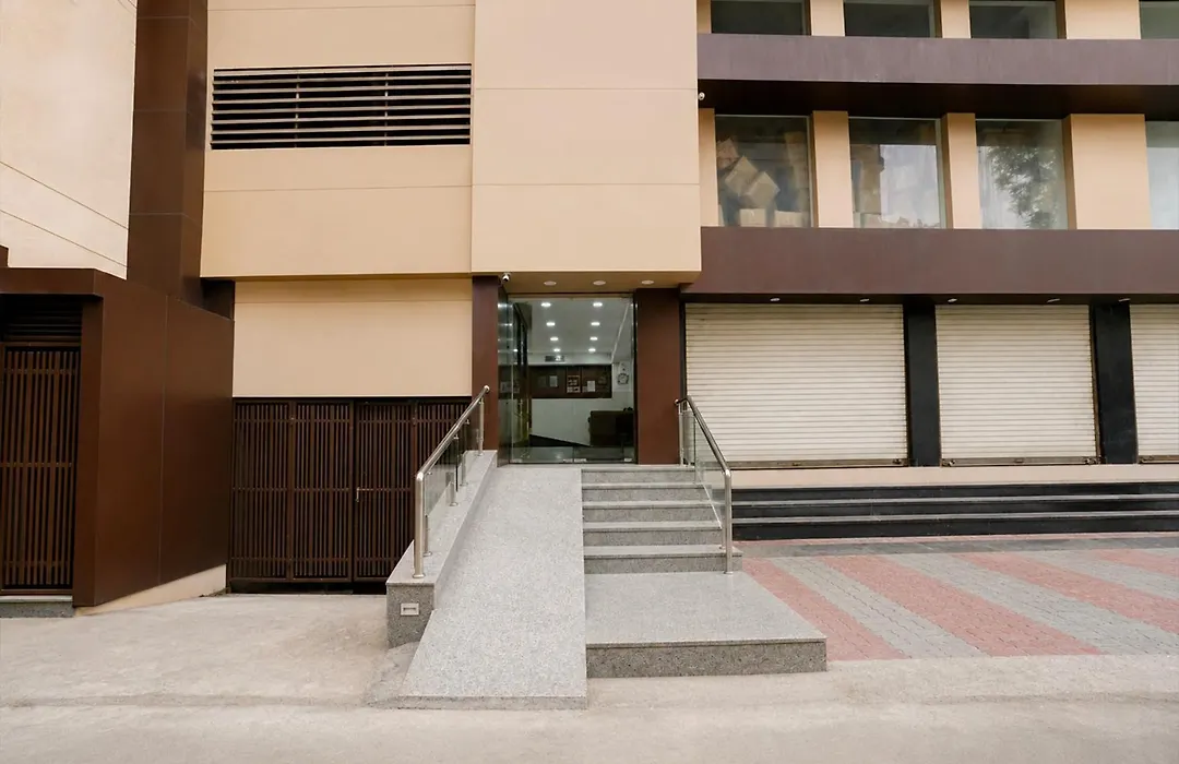 Townhouse Oak Central Bus Station Rajkot Formerly Simran Raghuveer-1