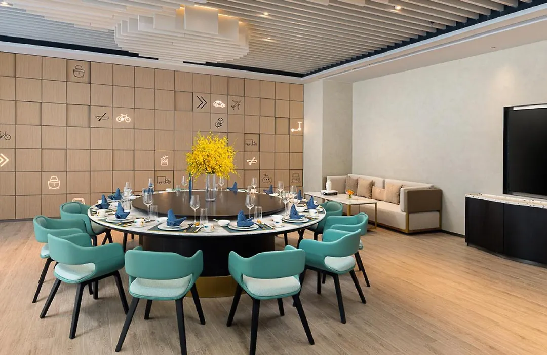 Holiday Inn Shanghai Pudong Airport, An Ihg Hotel-1