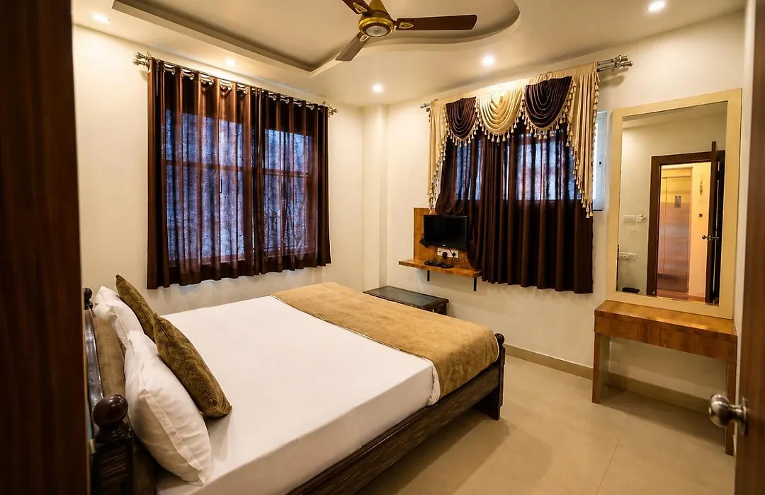 Hotel Blue Mountain-1
