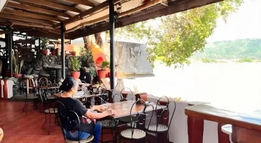 Harleys Pub And Hotel-1