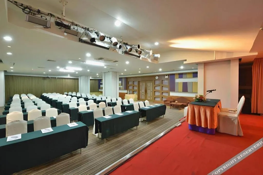 Hip Hotel Bangkok-1