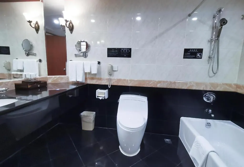 Fenggang Gladden Hotel-1