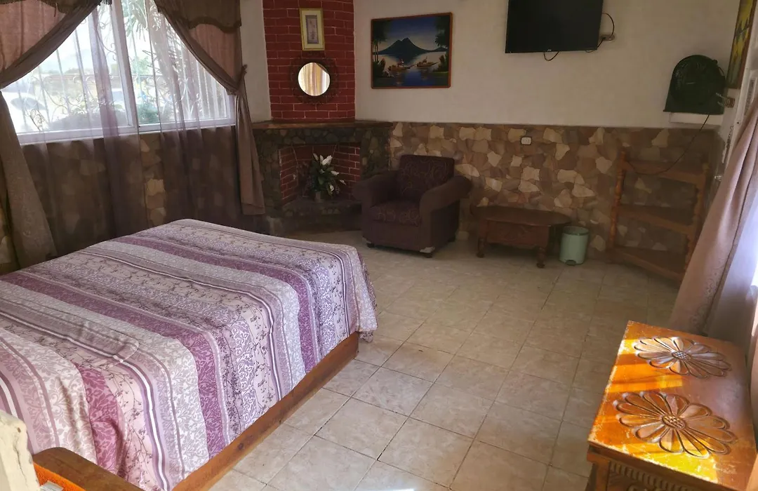 Hotel Paradise Inn-1