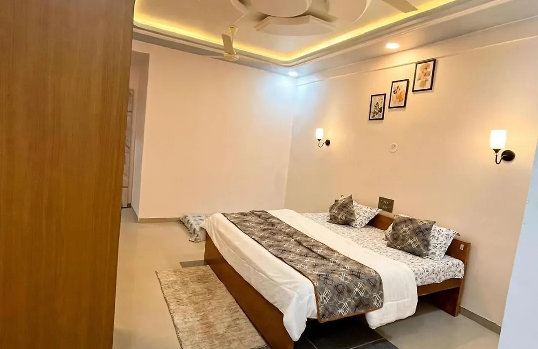 Hotel Madhav Bhakta Nivas-1