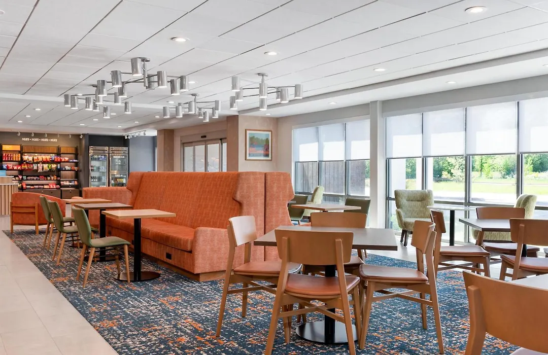Hampton Inn & Suites Cadillac-1