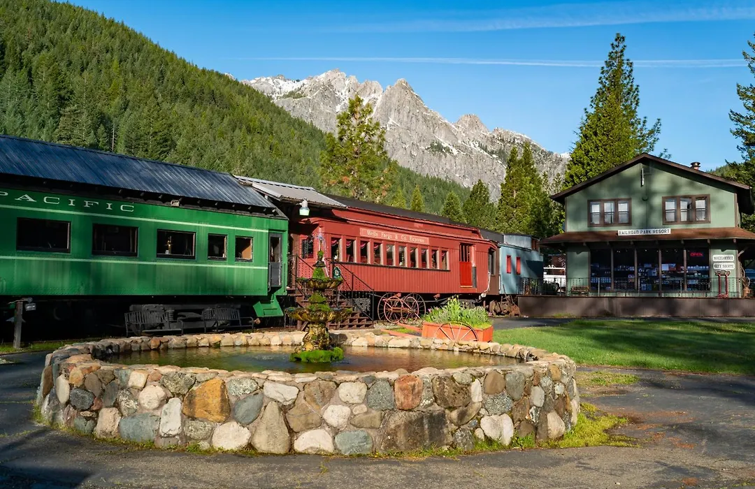 Jubilee Railroad Wilderness Lodge-1