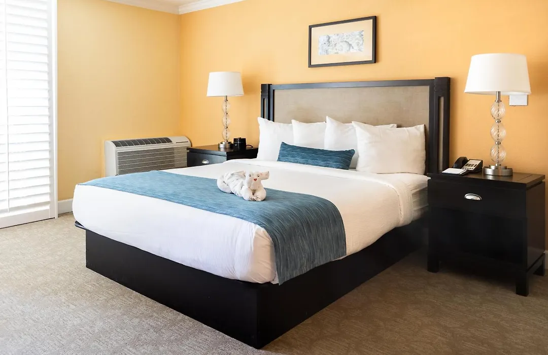 Carlsbad Inn Beach Resort-1