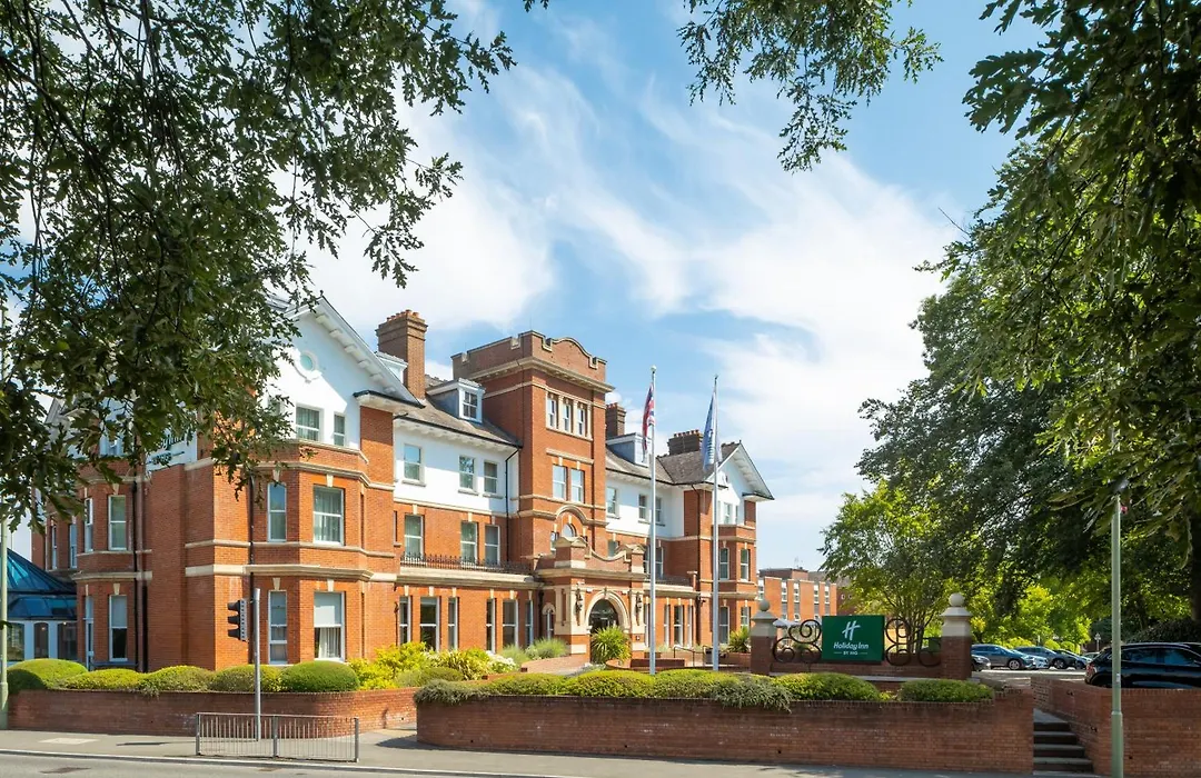 Holiday Inn Farnborough By Ihg-1