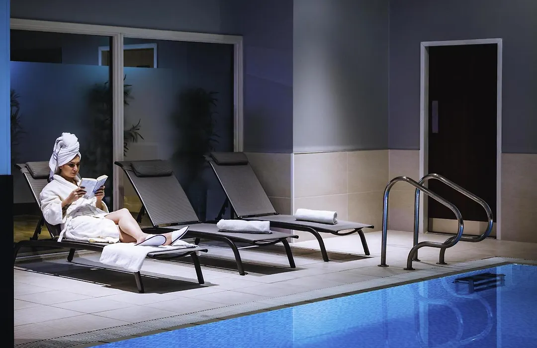 Novotel Reading Centre-1