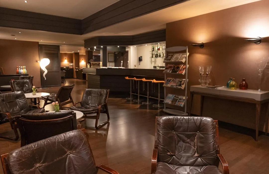 New Hotel Charlemagne-1