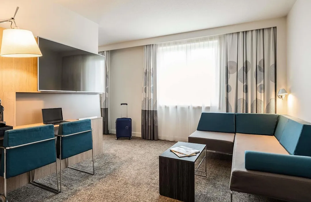 Novotel Brussels City Centre-1