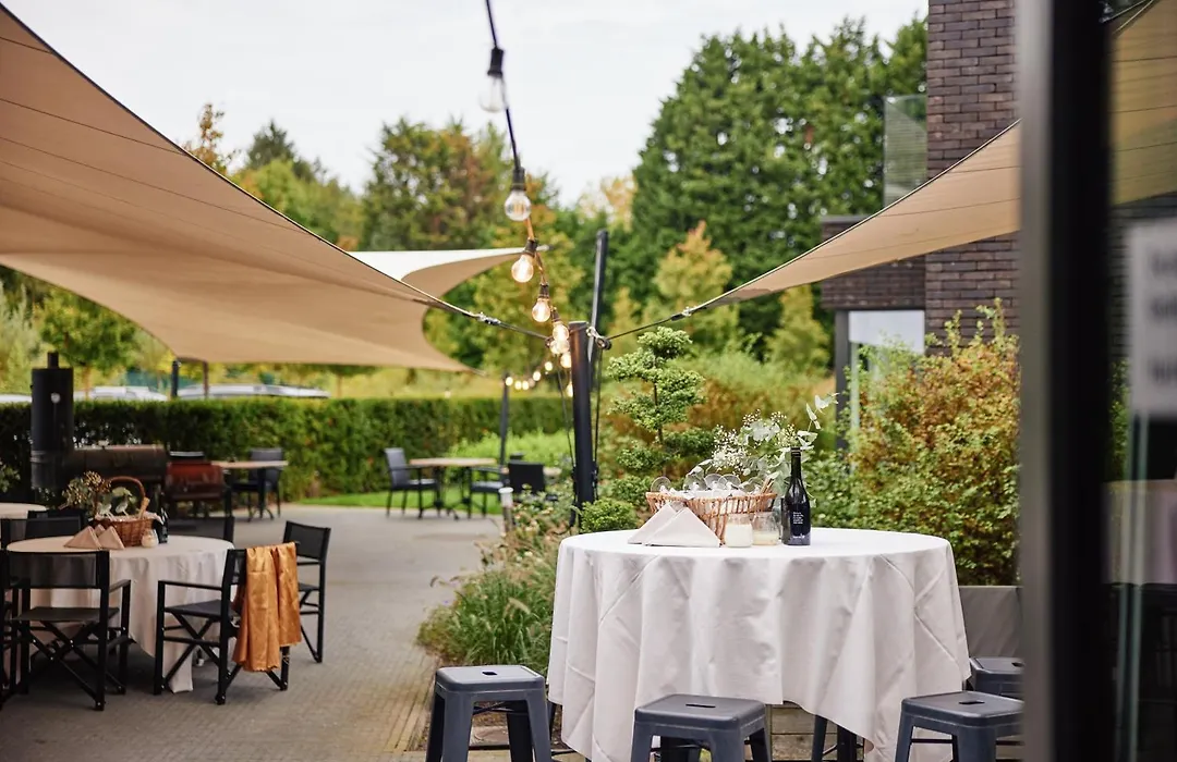 Van der Valk Hotel Dennenhof-1