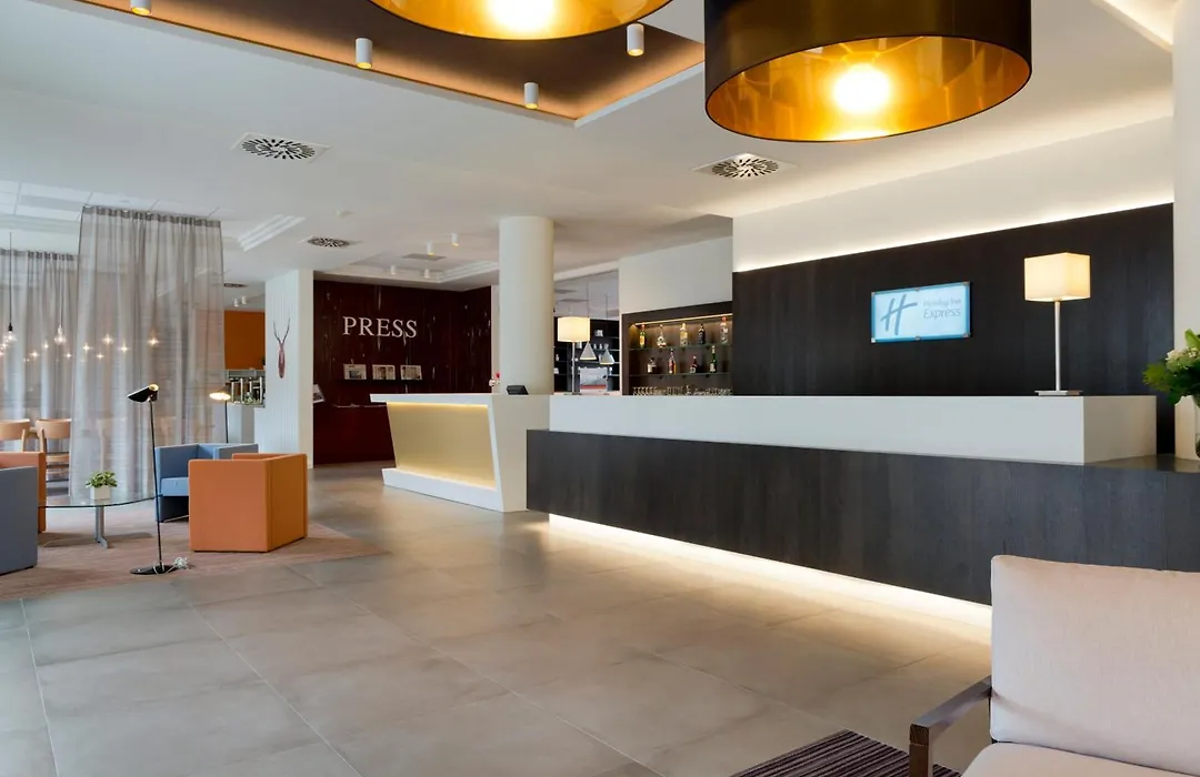 Holiday Inn Express Antwerpen City North By Ihg-1