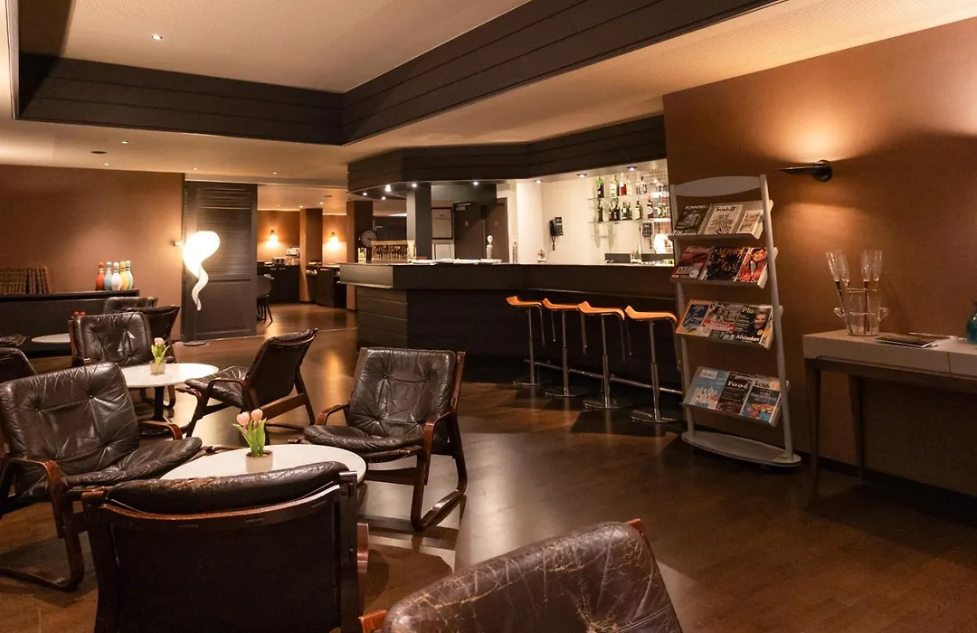 New Hotel Charlemagne-1