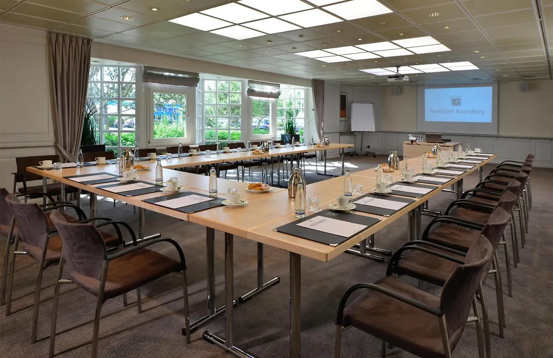 Best Western Premier Parkhotel Kronsberg-1