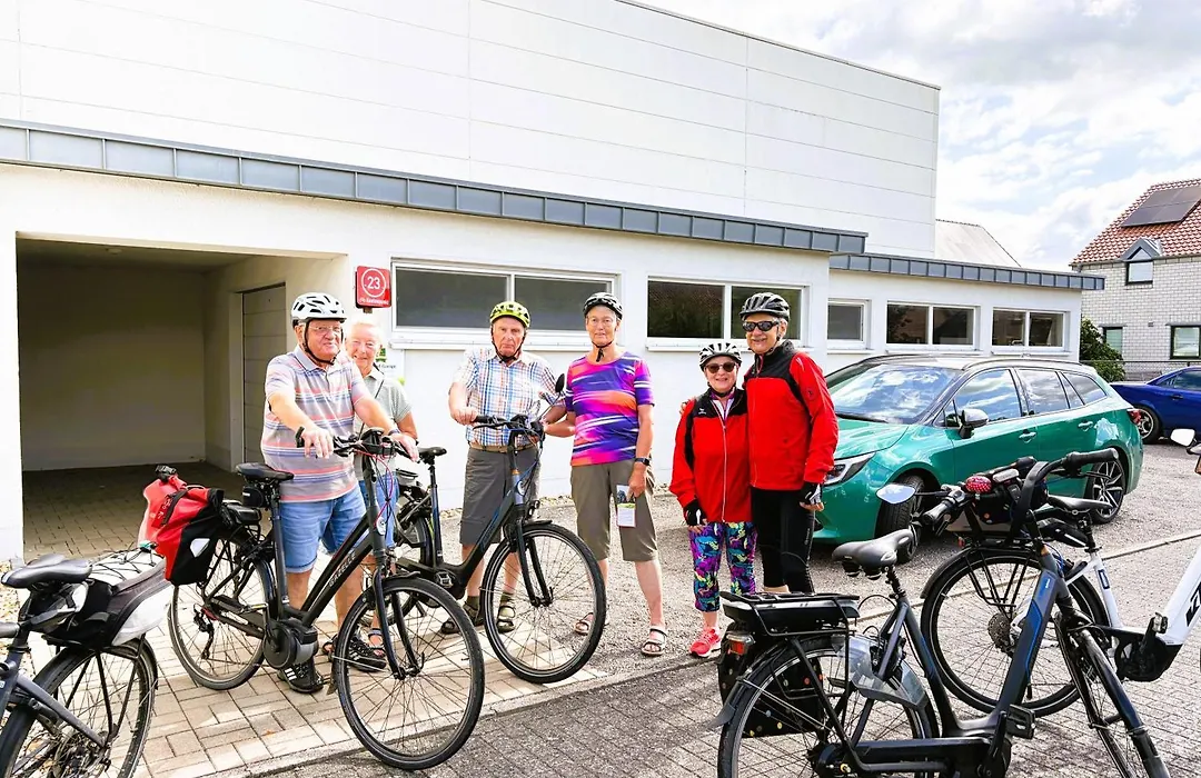 Sport- Und Tagungshotel De Poort-1