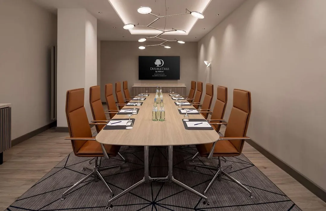 Doubletree By Hilton Hannover Schweizerhof-1