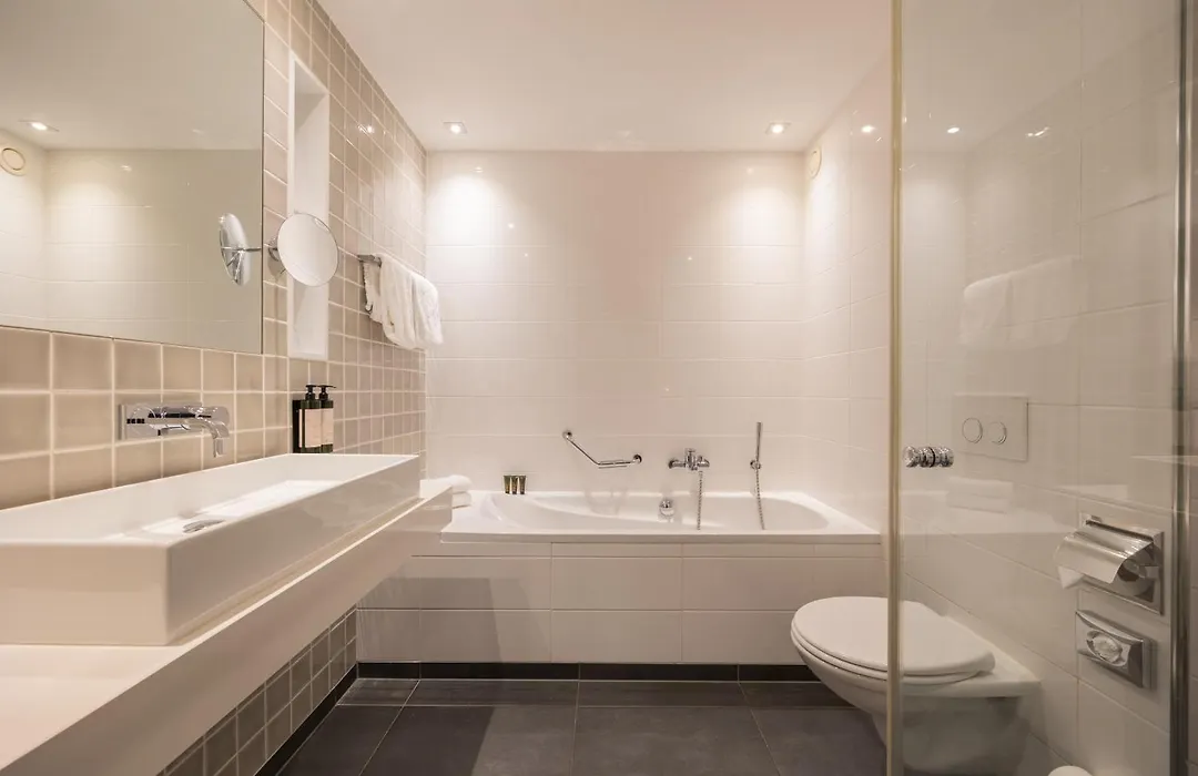 Van Der Valk Hotel Den Haag Wassenaar-1