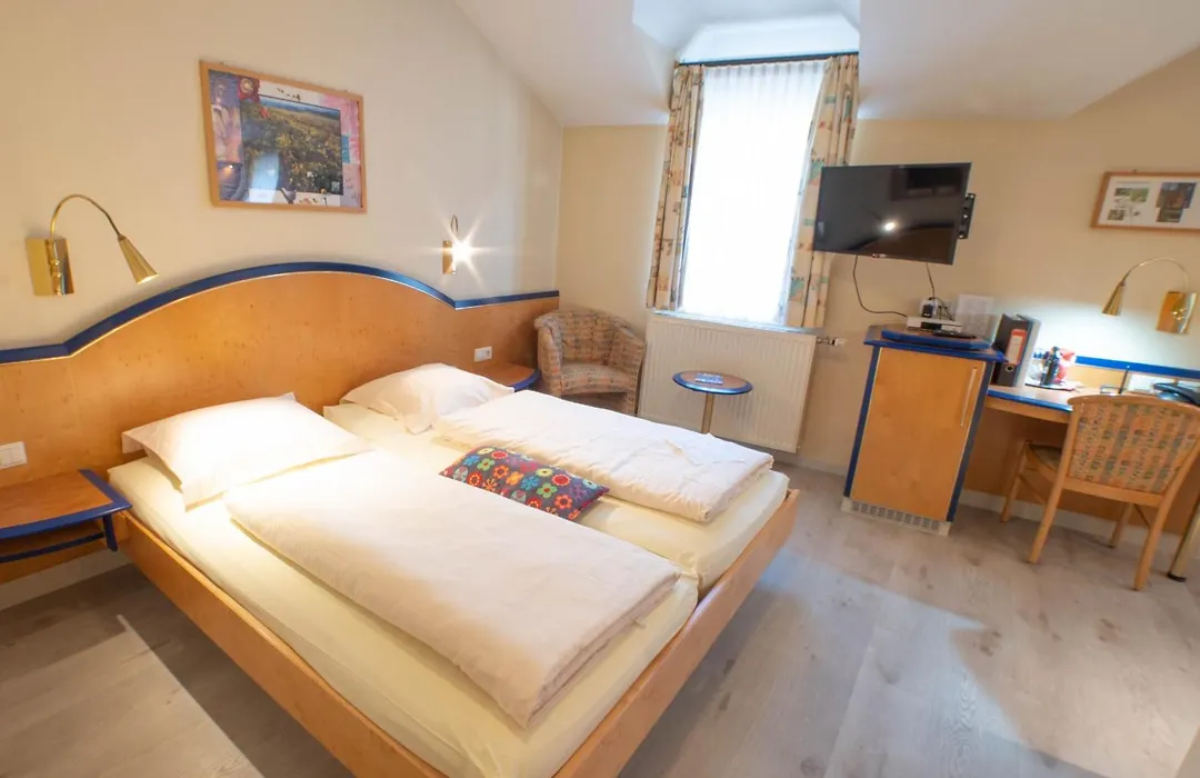 Logis Gourmet&Relax Wellness Hotel De La Sure-1