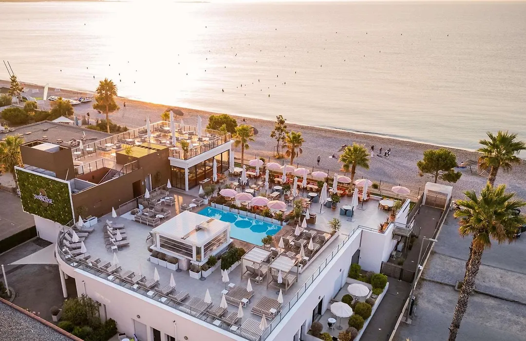 Mercure Villeneuve Loubet Plage-1