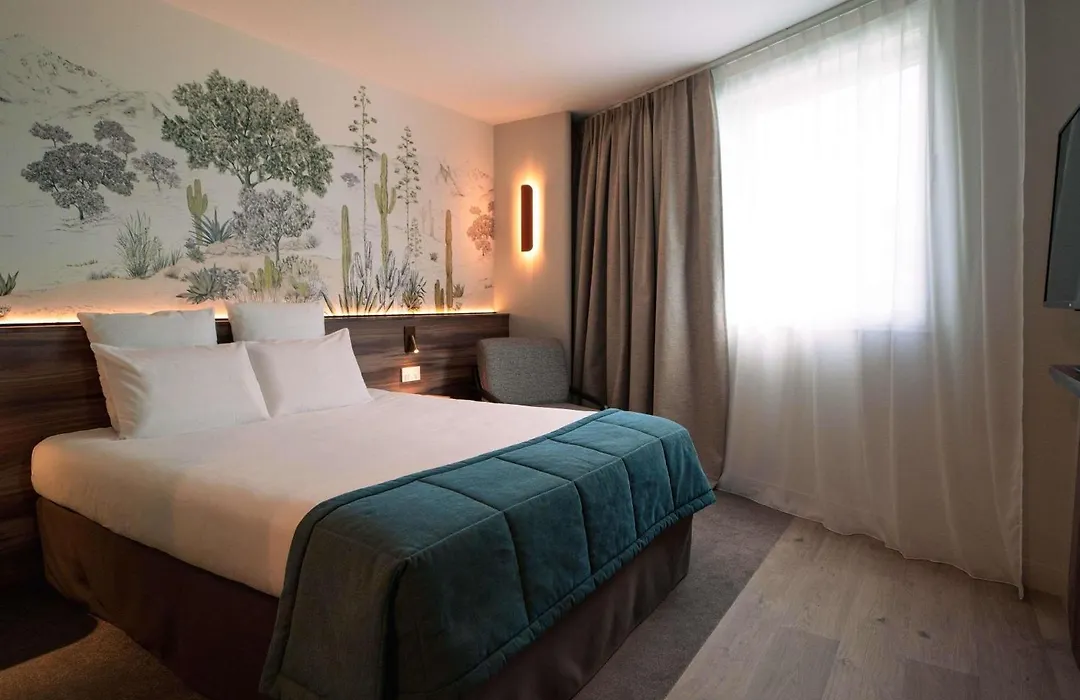 Mercure Paris Val De Fontenay-1